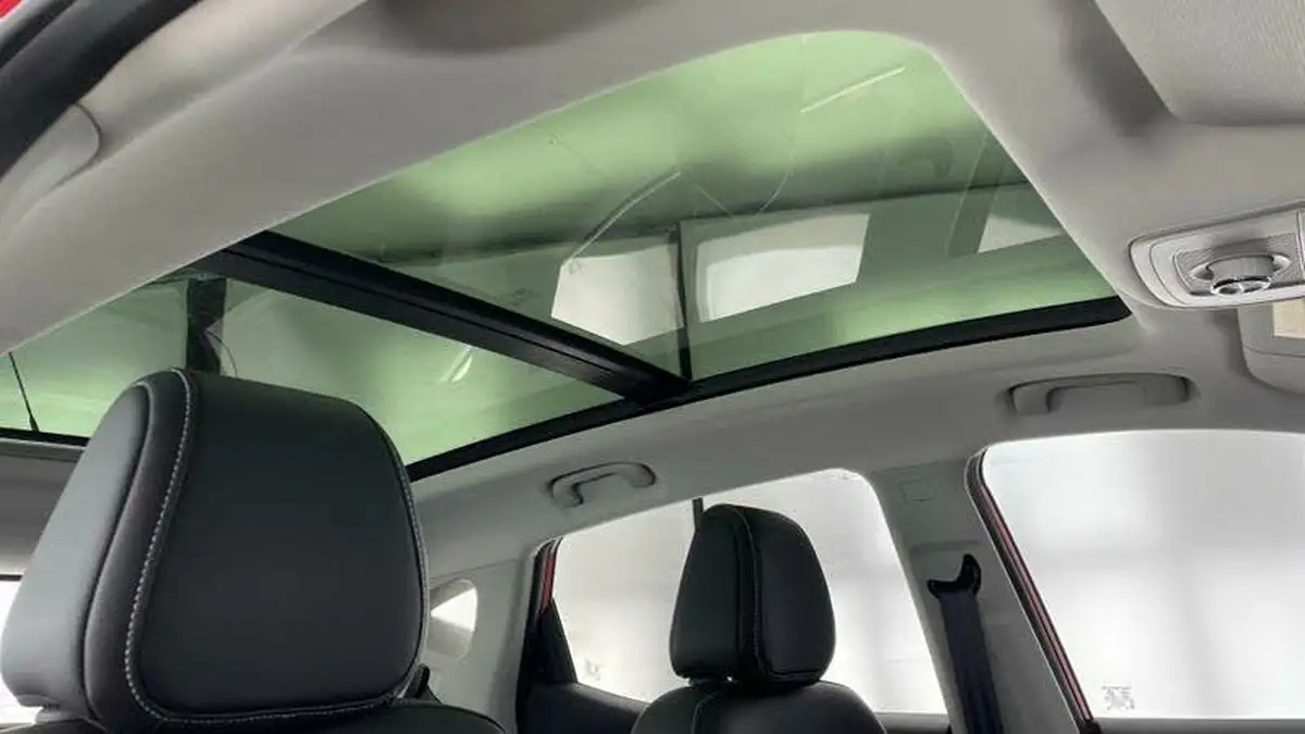 2020-mg-zs-suv-e-exclusive-ev-big-22