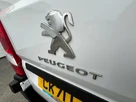 2021-peugeot-boxer-22-bluehdi-professional-435-l4-h2-140bhpeu6dt-small-15