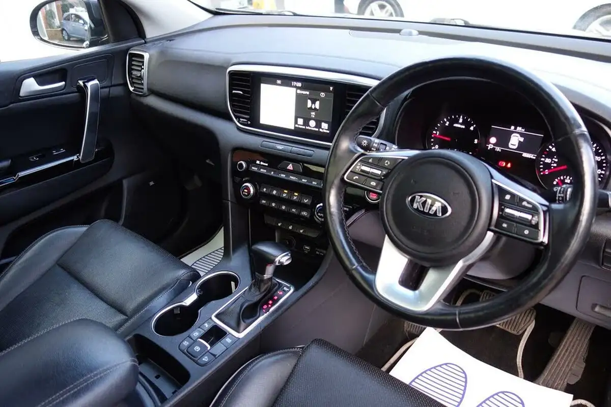2019-kia-sportage-16crdi-48v-dct-big-18