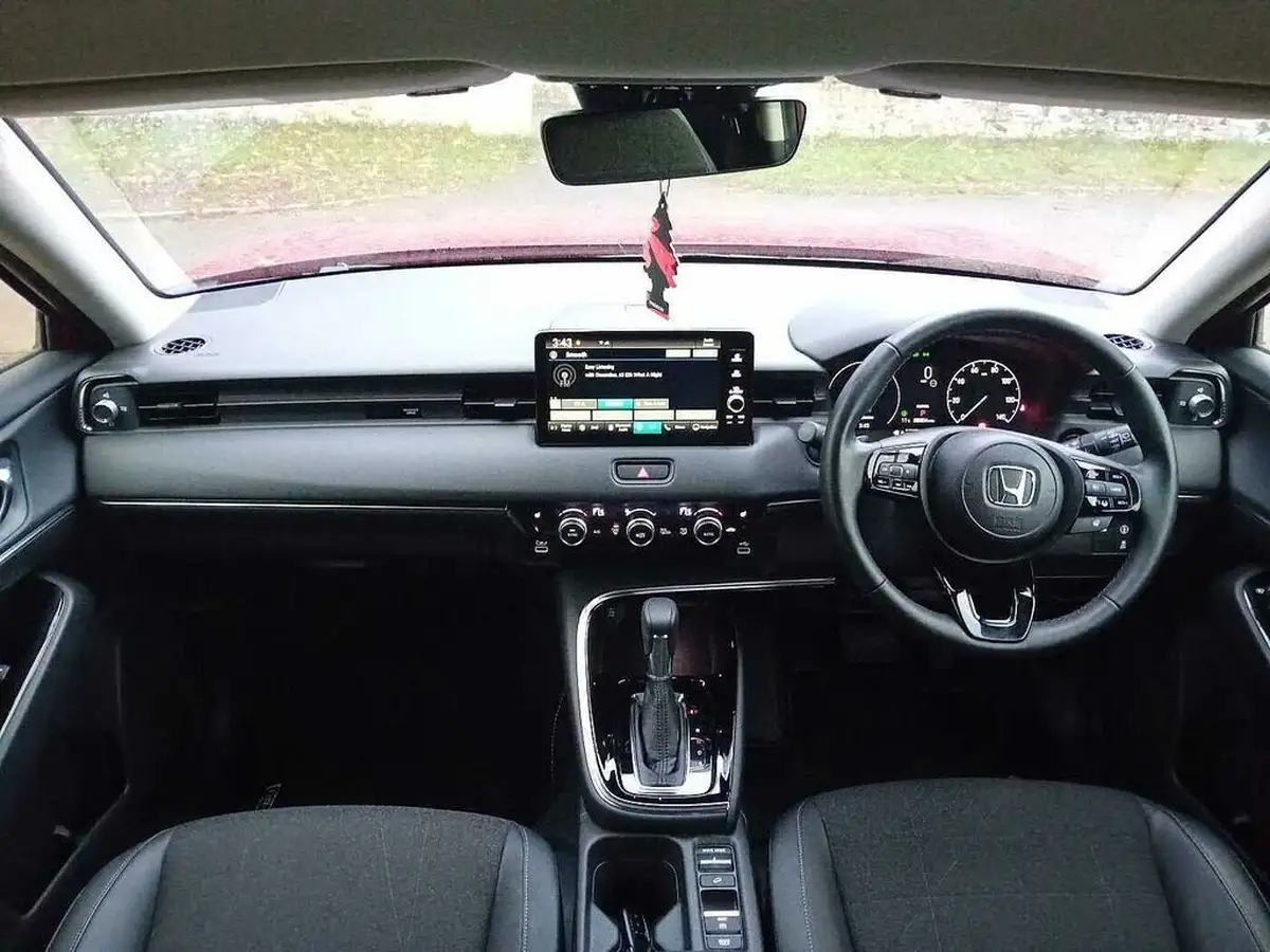 2022-honda-hr-v-15-i-mmd-advance-big-3