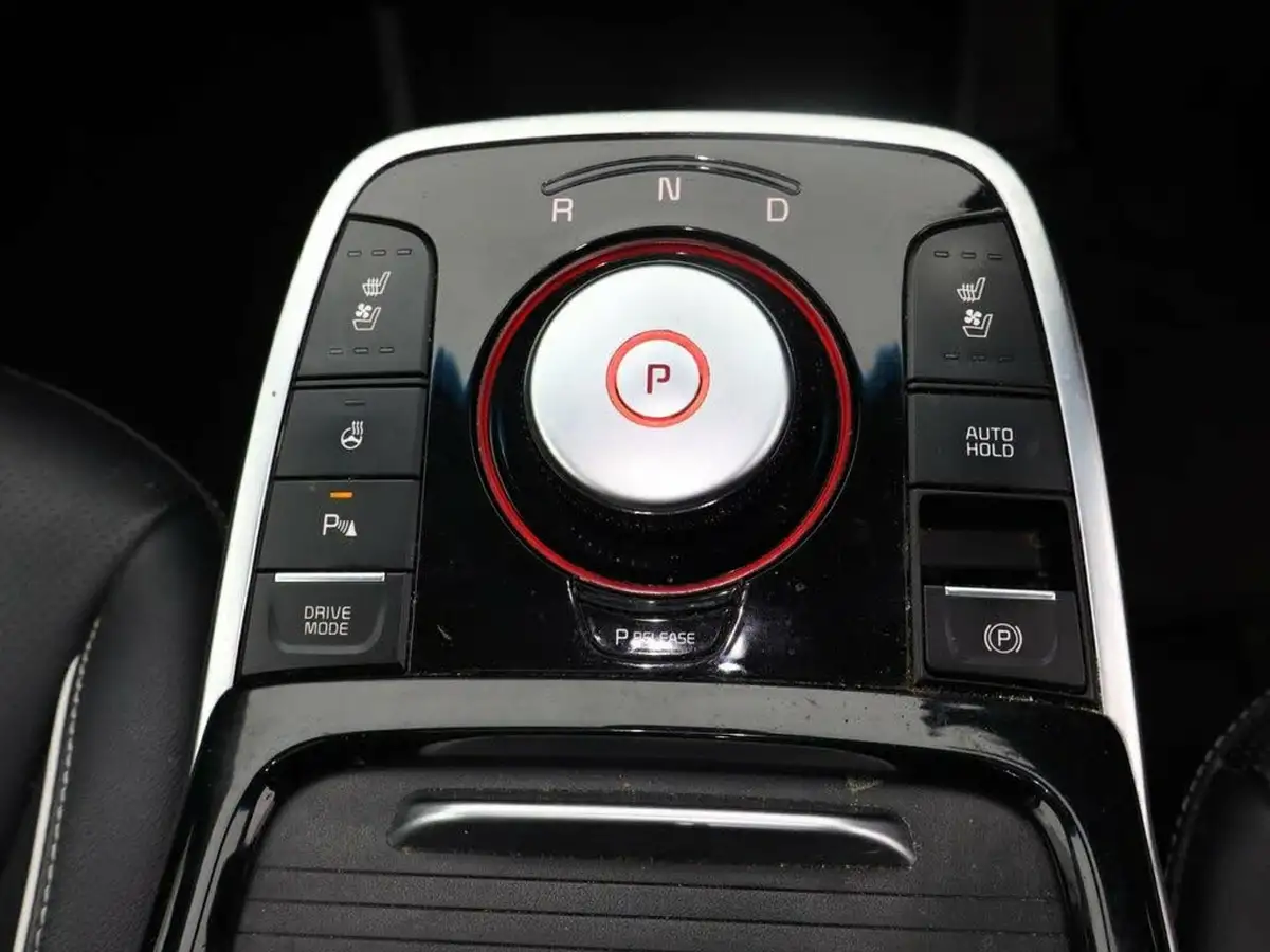 2021-kia-e-niro-ev-4-big-17