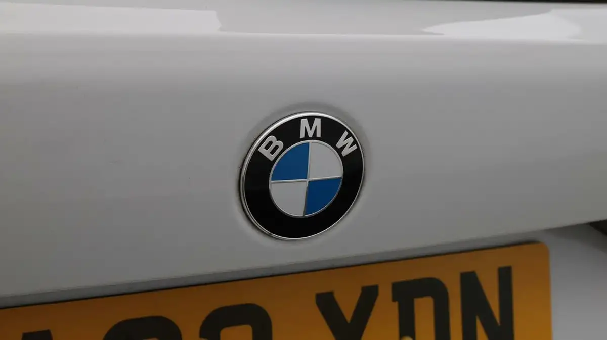 2022-bmw-1-series-20-m135i-xdrive-big-20