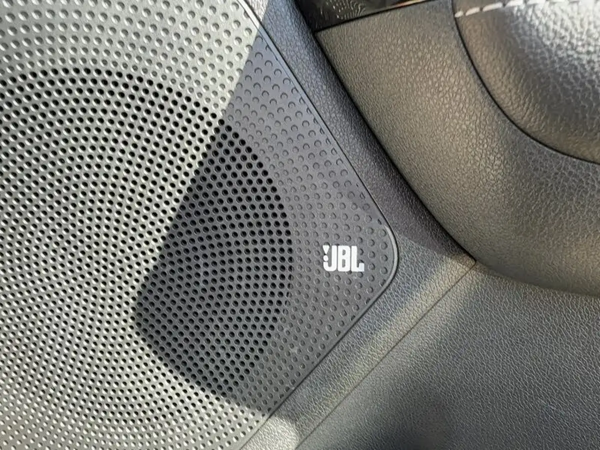 2019-kia-niro-16-gdi-4-156kwh-big-9