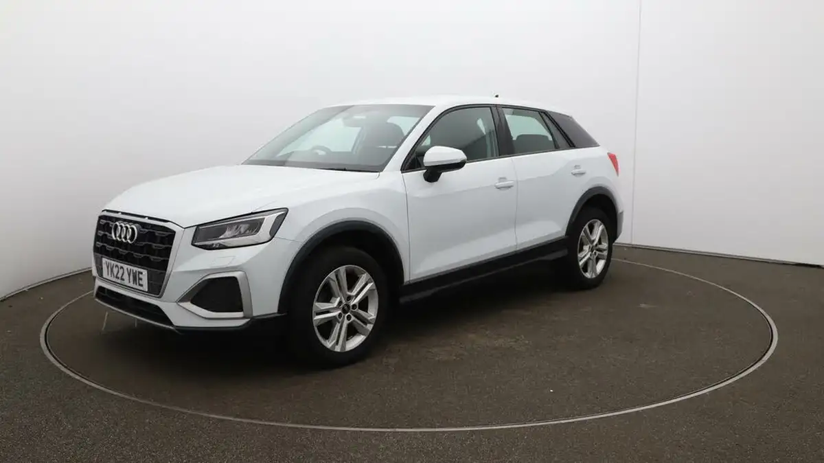 2022-audi-q2-10-30-tfsi-sport-big-60
