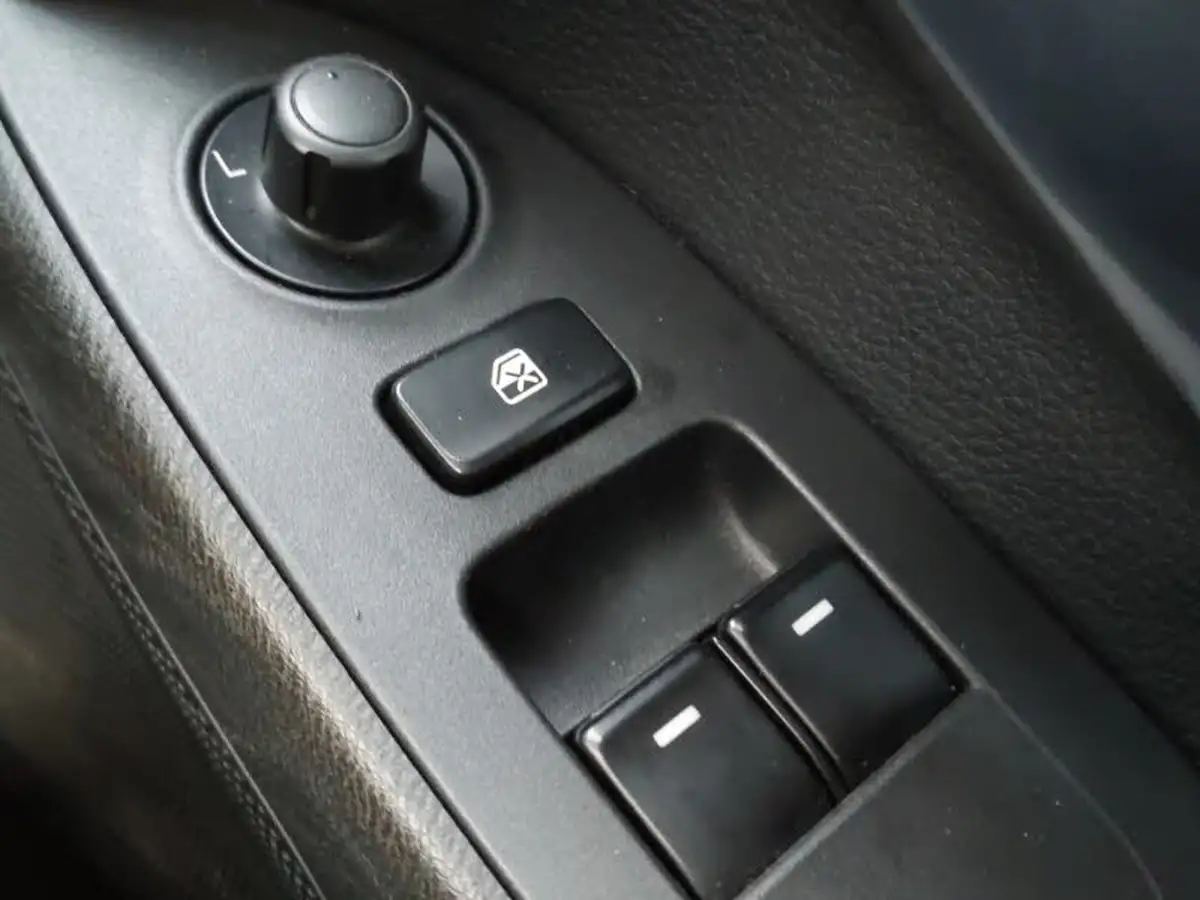 2018-fiat-124-14-multiair-124-spider-lusso-big-18