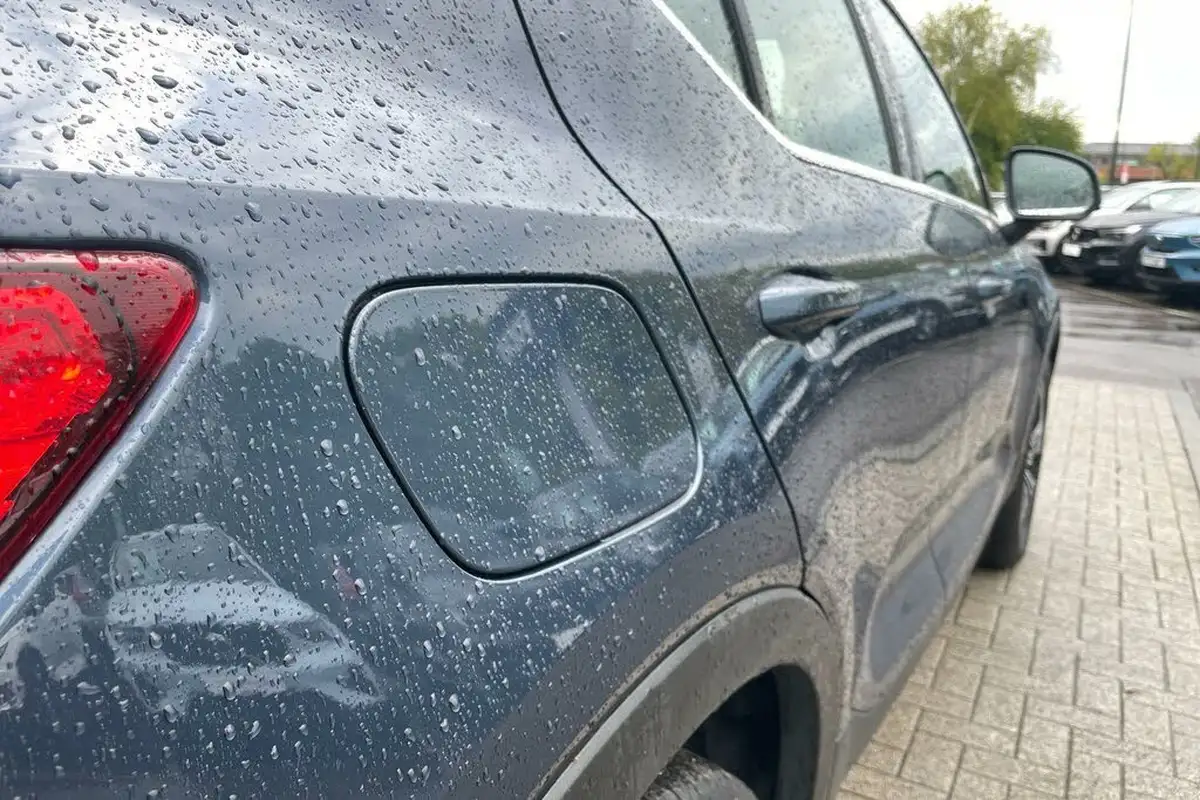 2021-volvo-xc40-15-t4-inscription-208bhp-big-17
