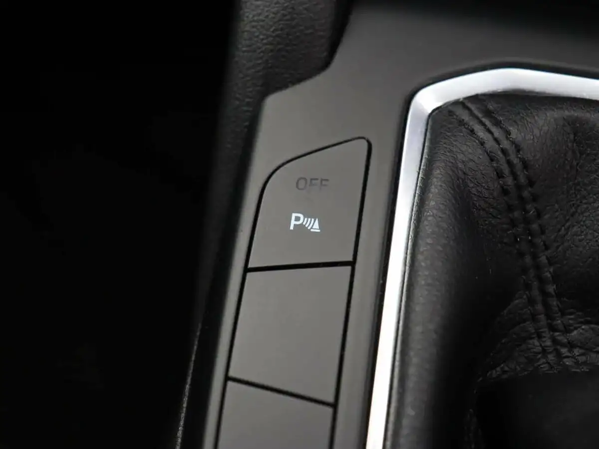2022-ford-kuga-15t-zetec-big-21