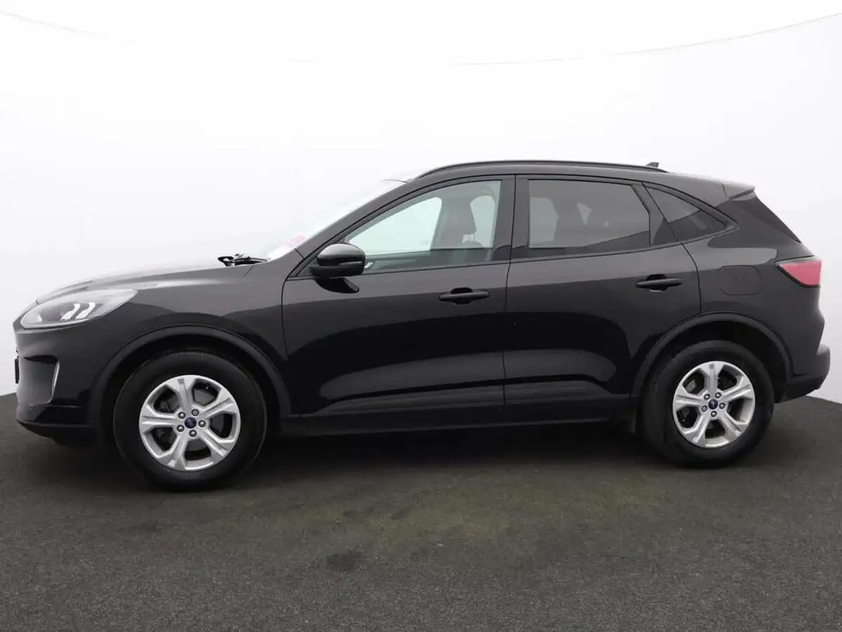 2022-ford-kuga-15t-zetec-big-3