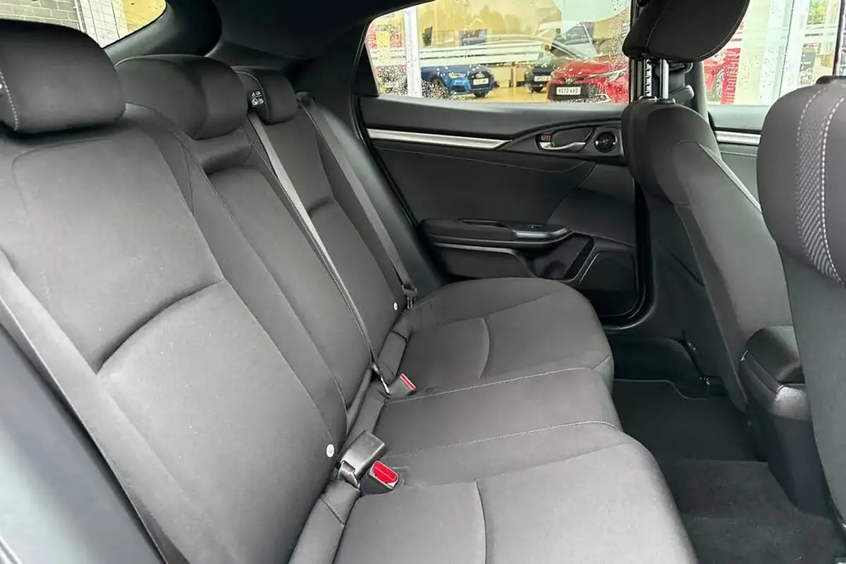 2021-honda-civic-10-vtec-turbo-sr-hatchback-5d-big-18