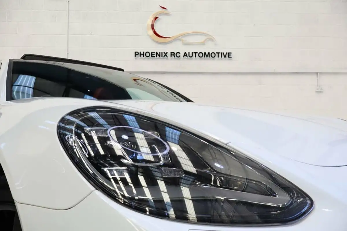 2017-porsche-panamera-40-v8-4s-diesel-422ps-sport-turismo-big-1