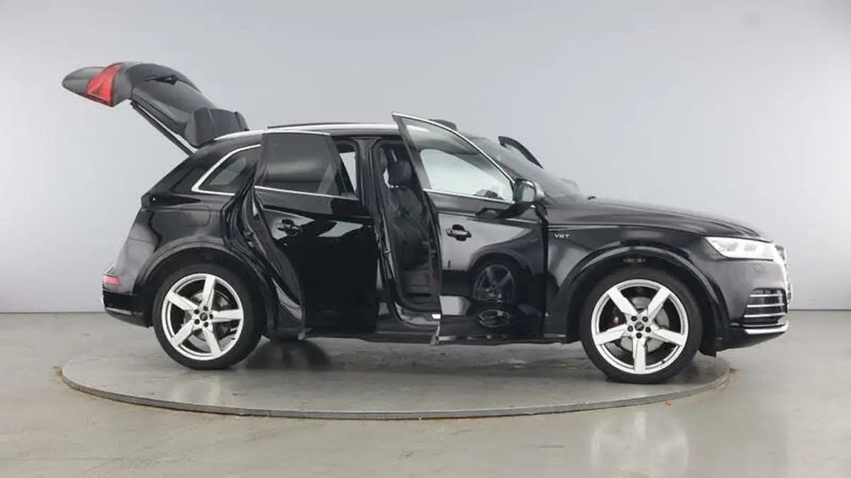 2018-audi-sq5-30-tfsi-quattro-big-9