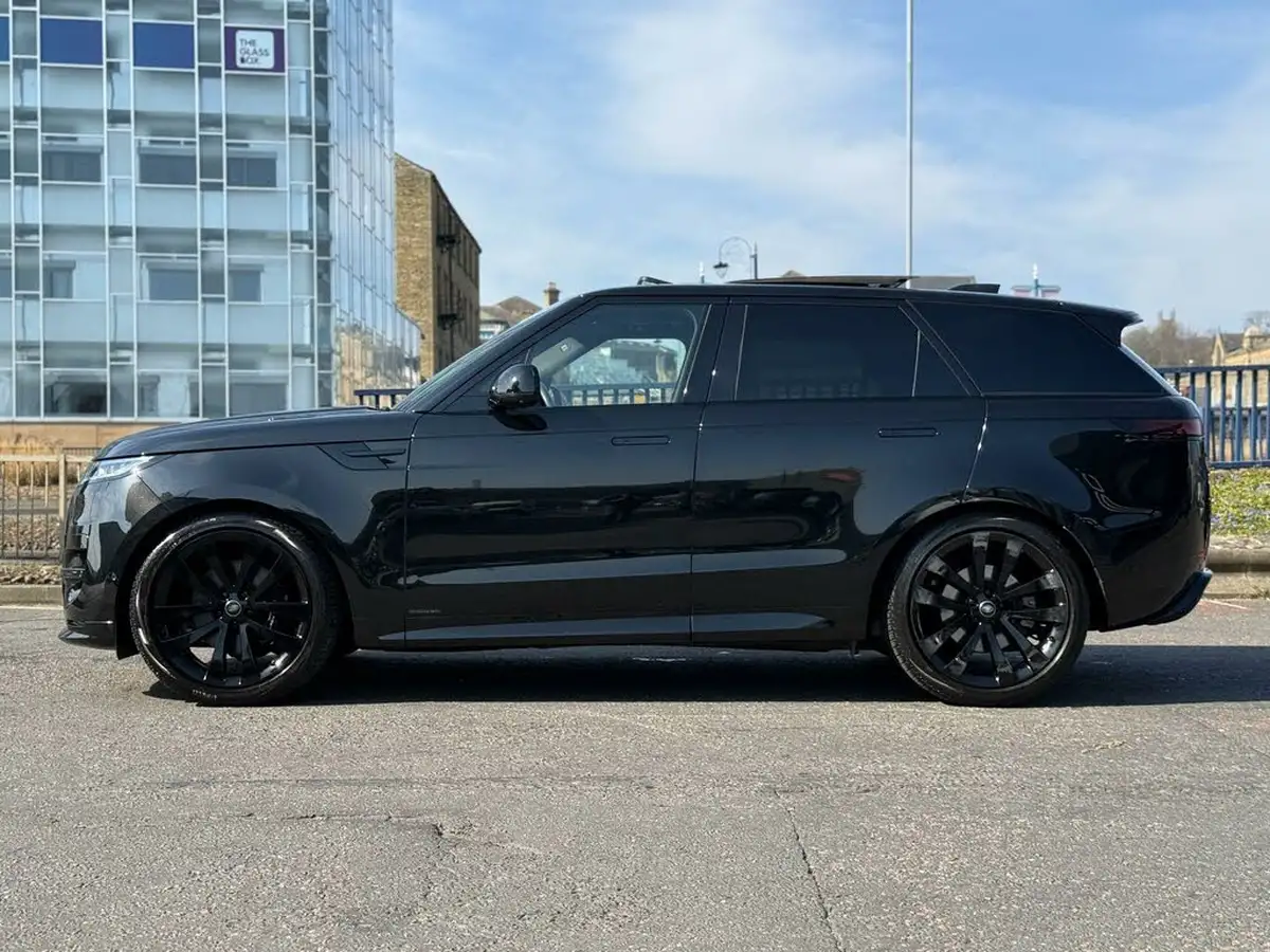 2023-land-rover-range-rover-sport-30-d350-autobiography-big-7