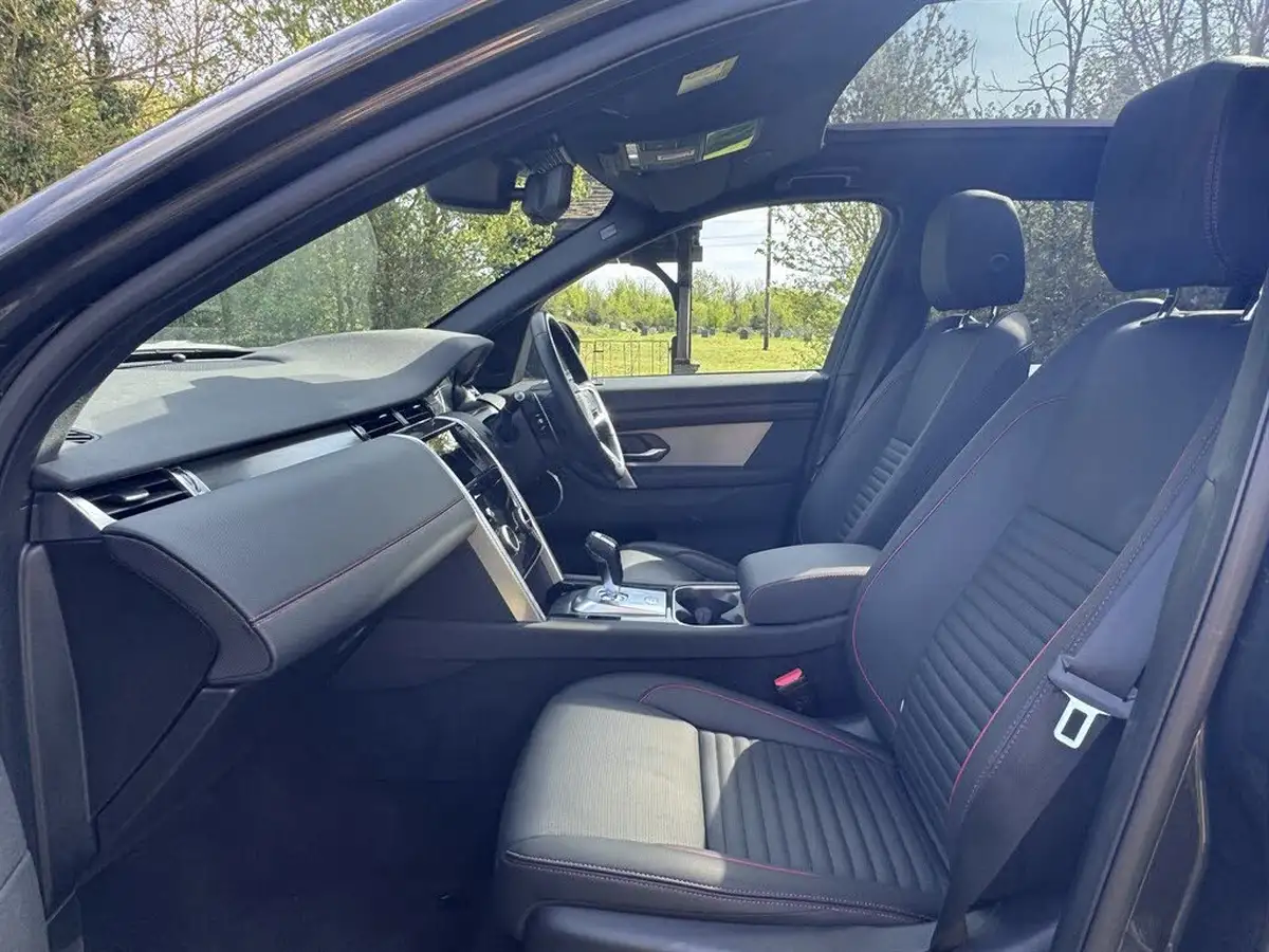 2023-land-rover-discovery-sport-20-d200-urban-edition-big-10