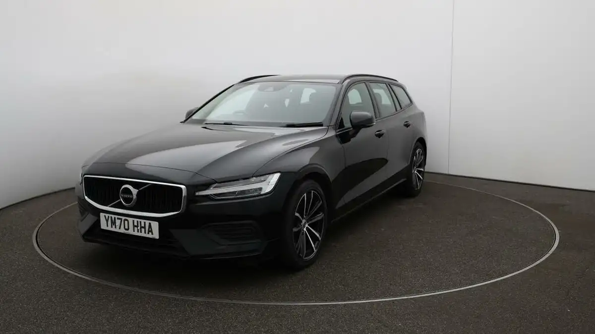 2021-volvo-v60-20-b3-momentum-160bhp-big-29