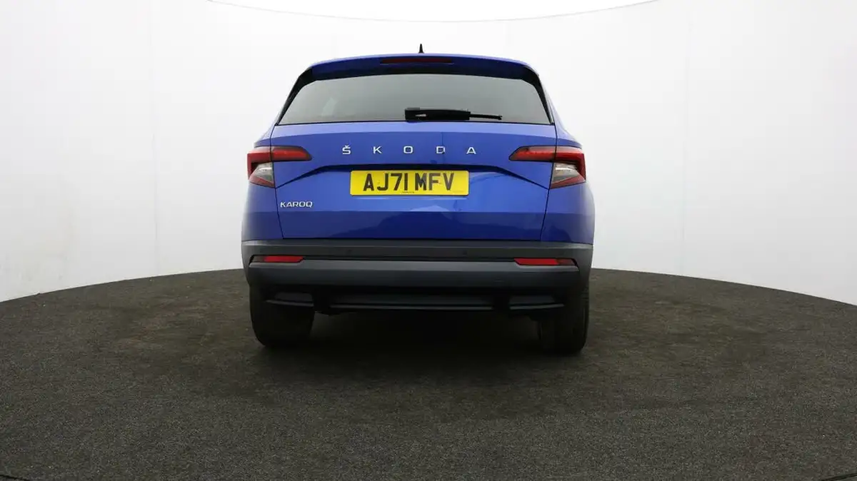 2022-skoda-karoq-15-tsi-se-l-dsg-big-56