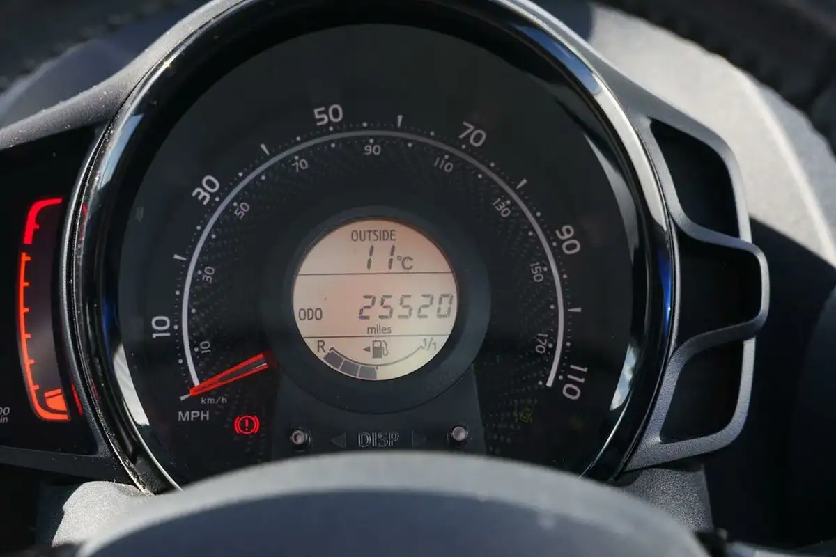 2021-toyota-aygo-10-vvt-i-x-trend-tss-big-8