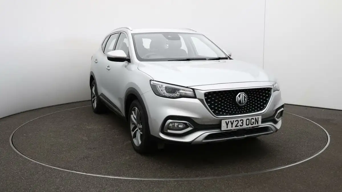 2023-mg-hs-15t-gdi-excite-162ps-dct-big-35