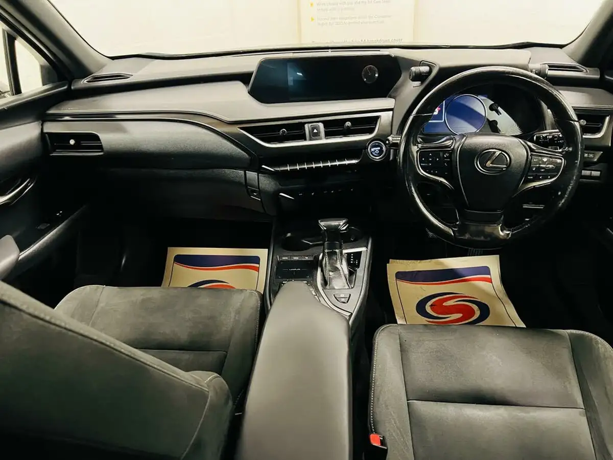 2019-lexus-ux-250h-20-ux-premium-pack-with-navigation-big-13