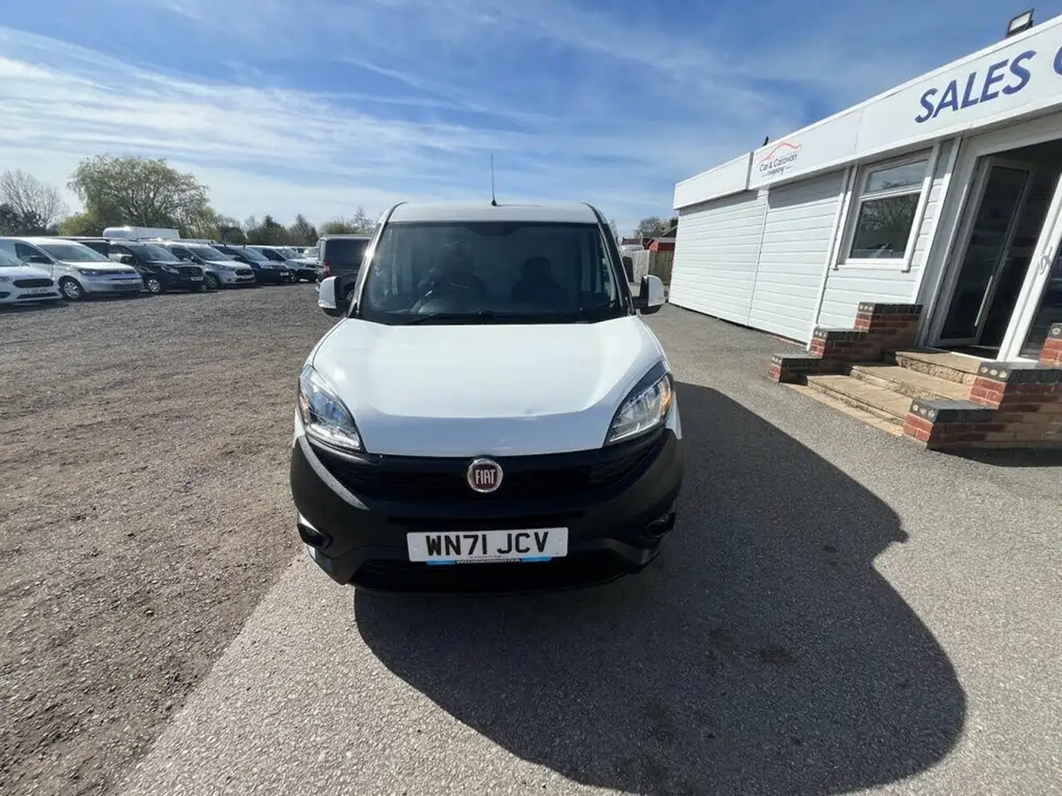 2021-fiat-doblo-cargo-16td-l2h1-maxi-tecnico-120bhpeu6dt-panel-van-big-1