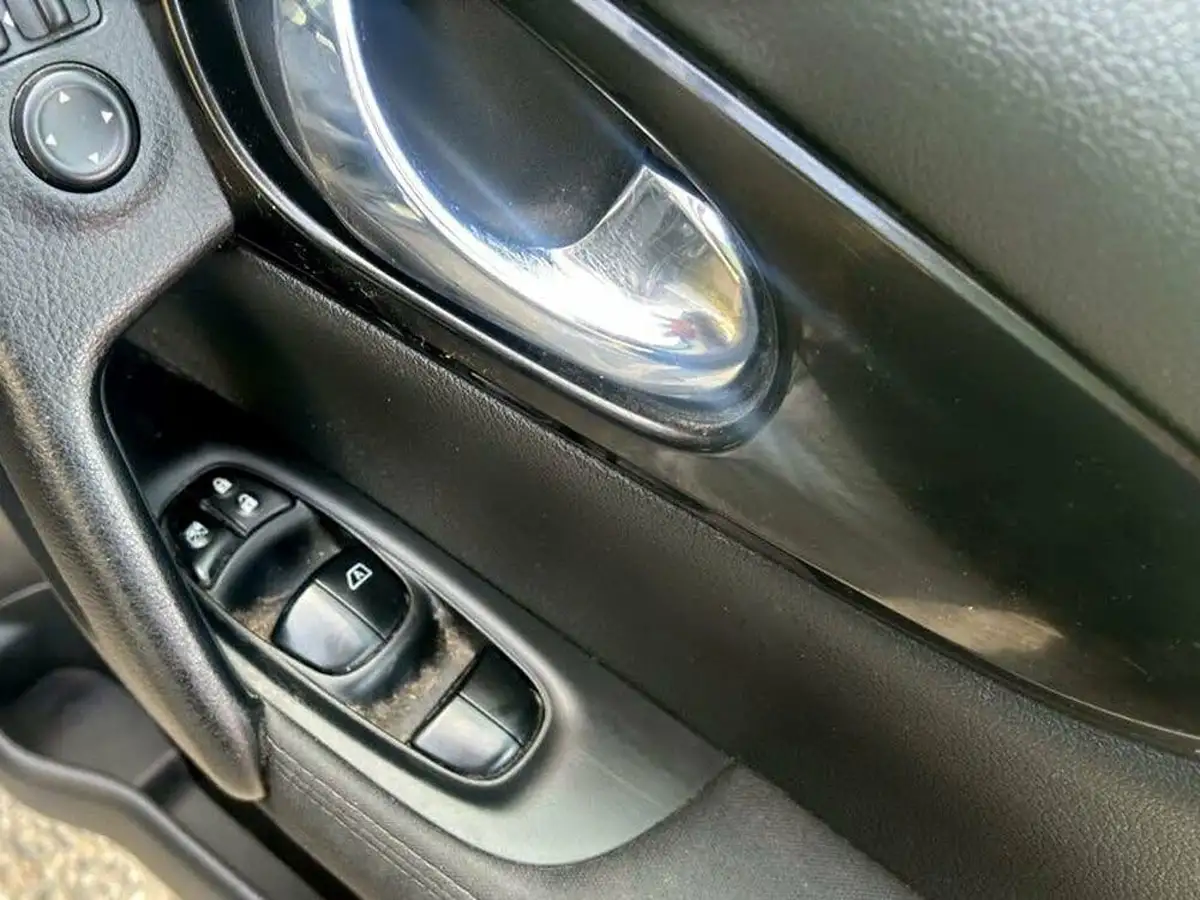 2014-nissan-qashqai-12-n-tec-big-5