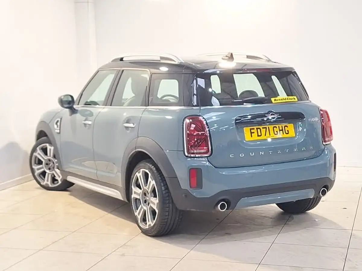 2021-mini-countryman-20-cooper-s-exclusive-auto-big-1