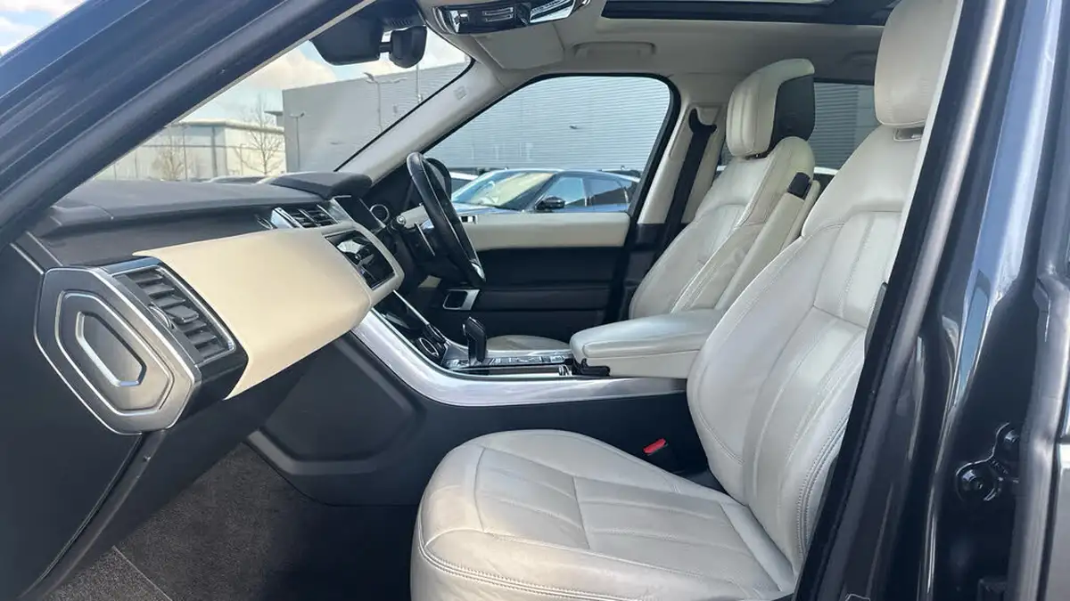 2021-land-rover-range-rover-sport-30-d300-hse-silver-big-2