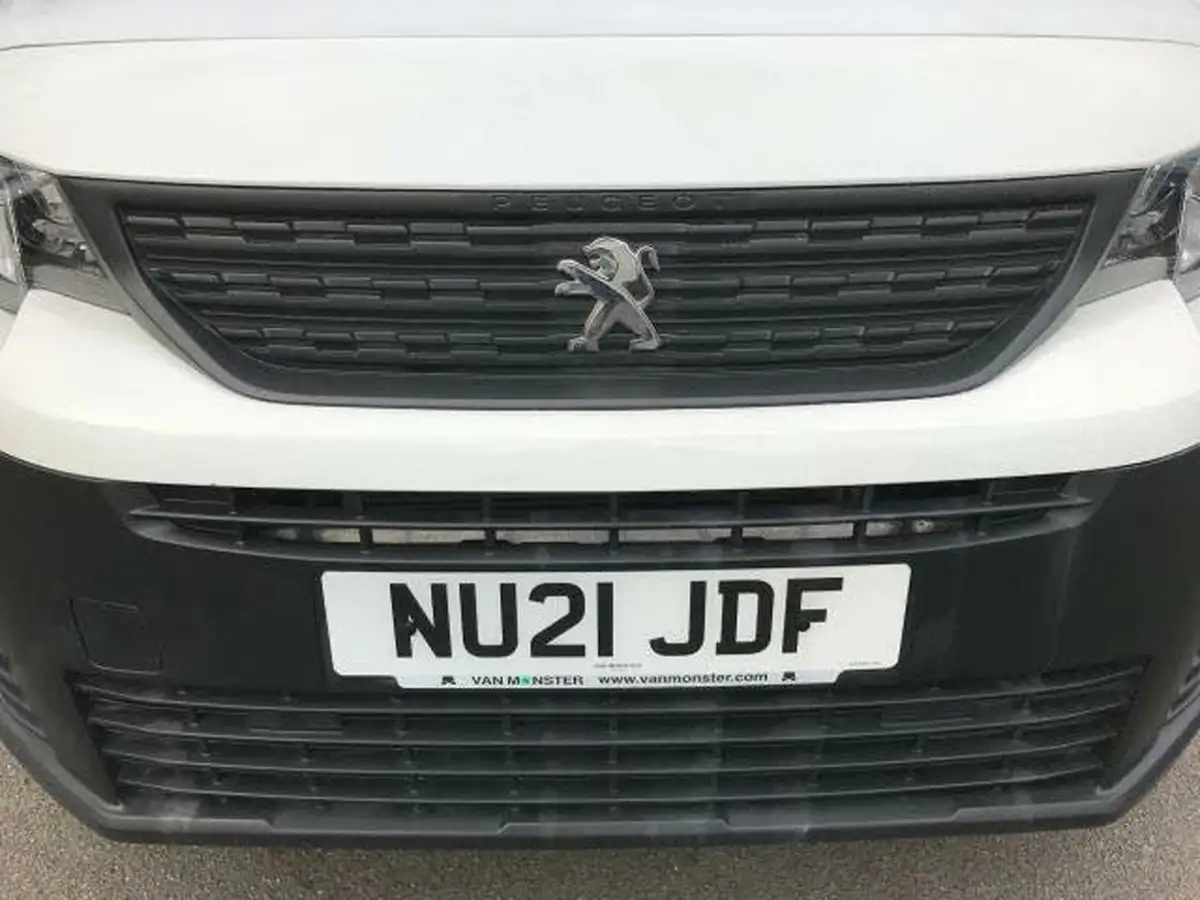 2021-peugeot-partner-15-bluehdi-1000-professional-100ps-eu6dt-panel-big-10