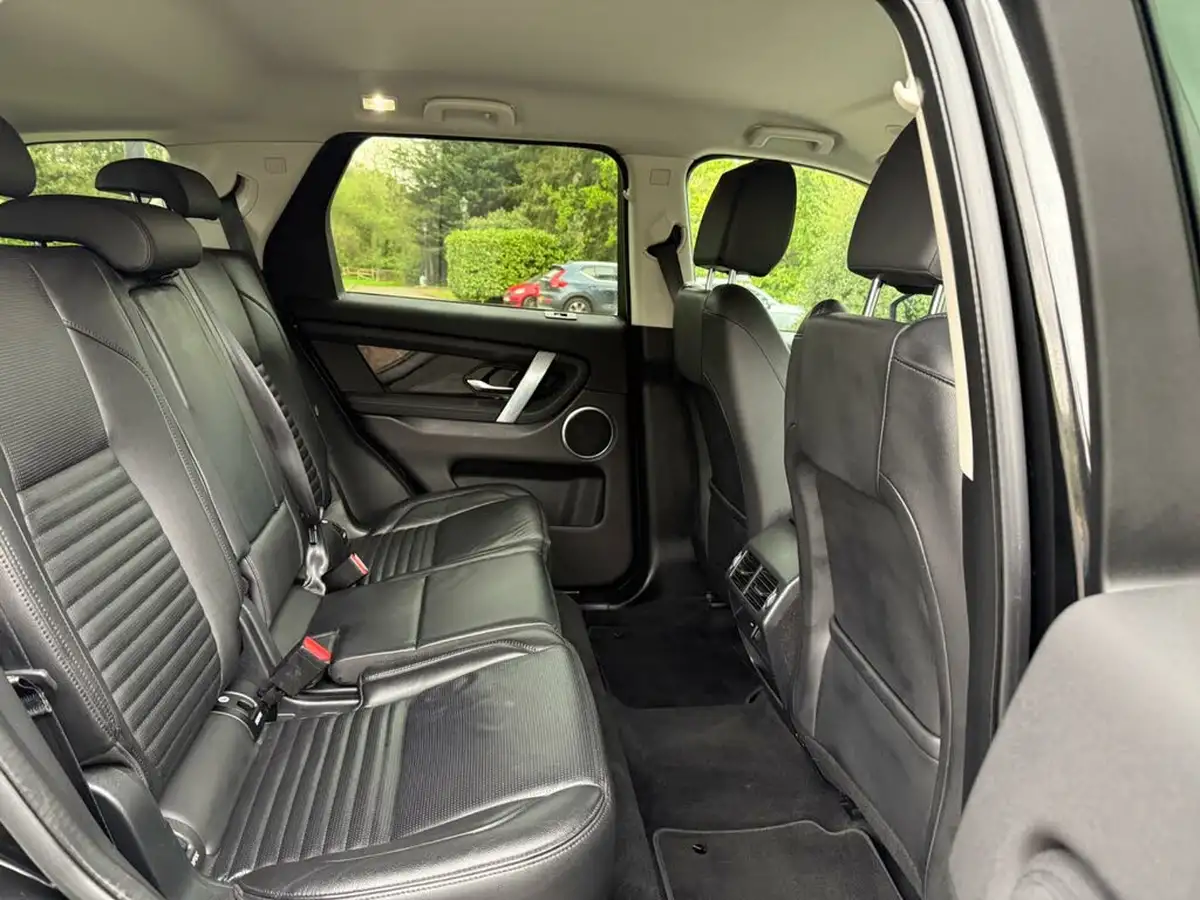2021-land-rover-discovery-sport-20-d165-s-big-34