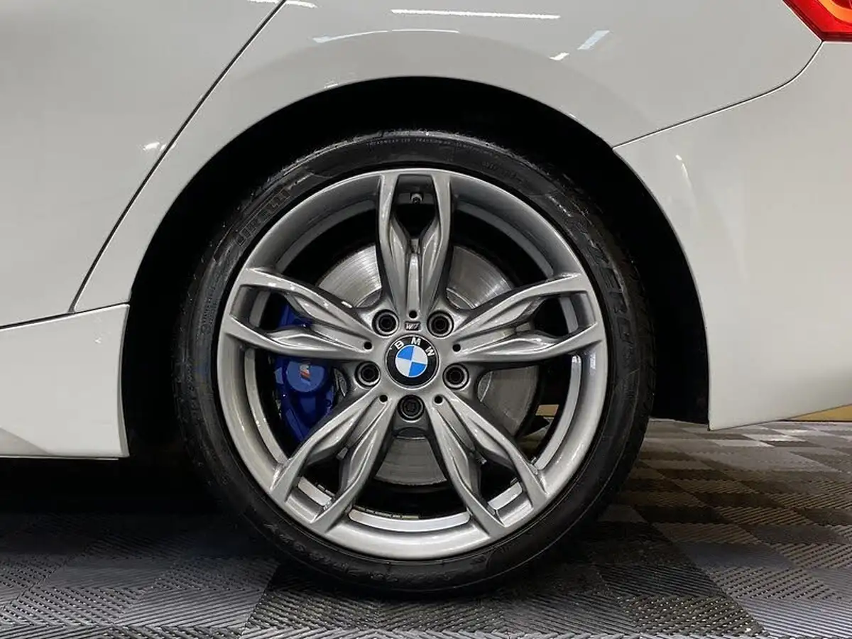2017-bmw-1-series-30-m140i-5d-sport-auto-big-61