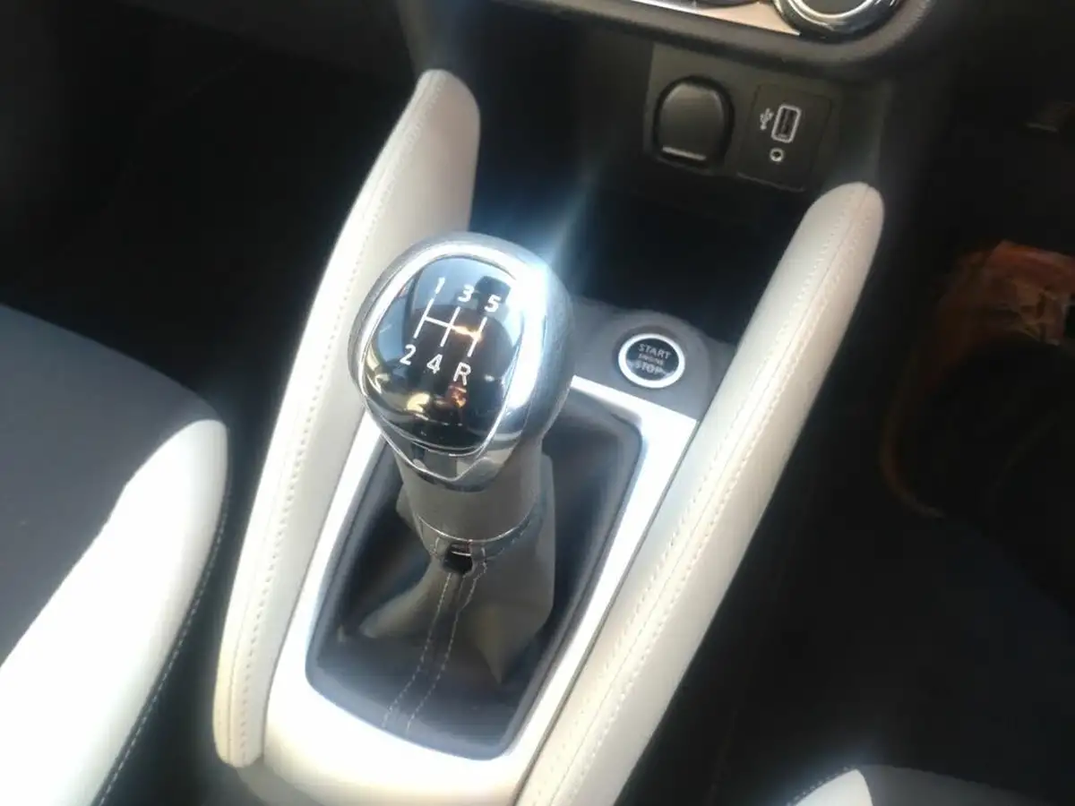 2021-nissan-micra-10-ig-t-tekna-big-22