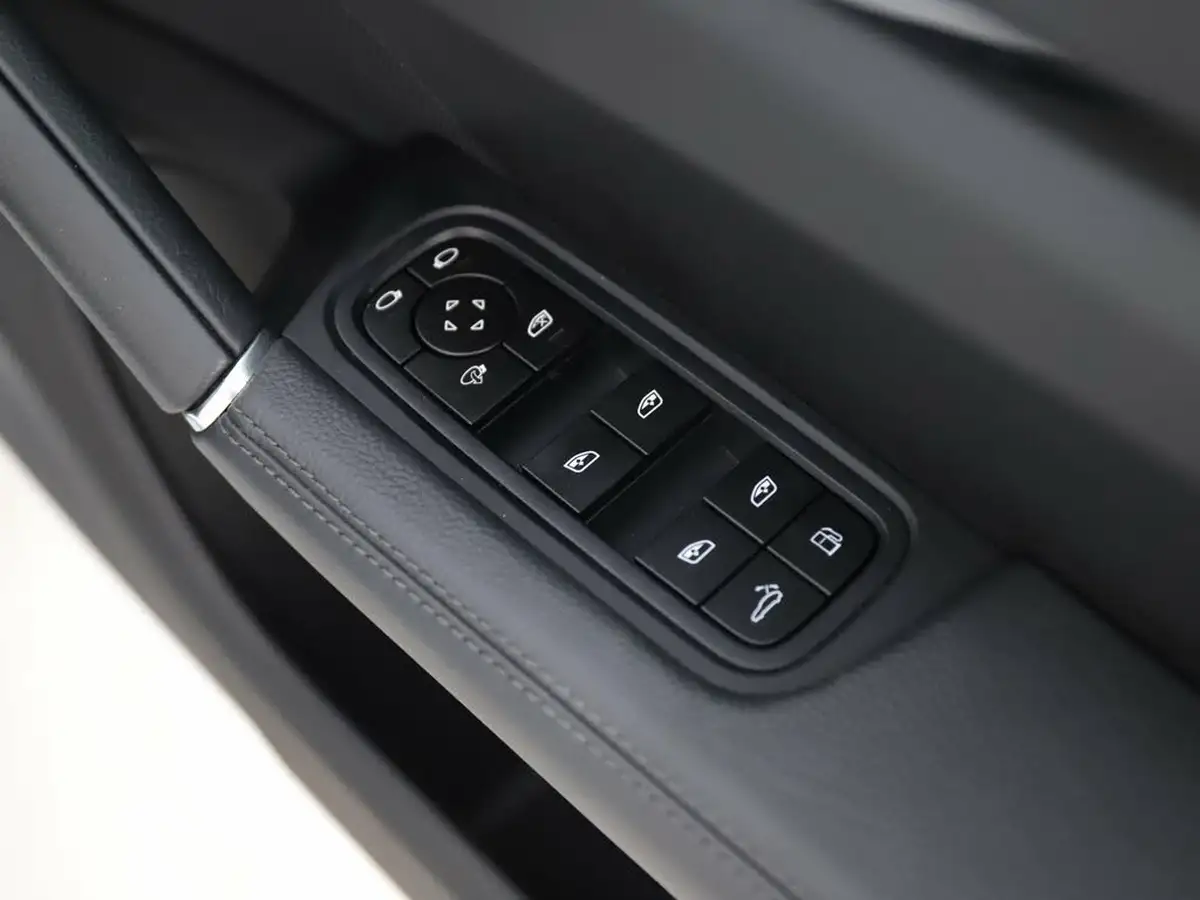 2023-porsche-cayenne-30-v6-e-hybrid-platinum-edition-340ps-coupe-big-20