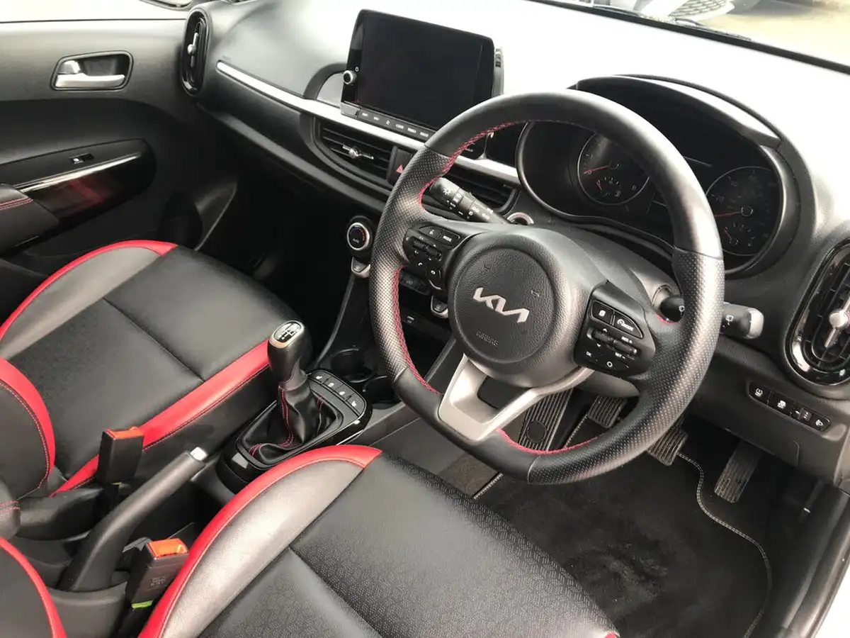 2022-kia-picanto-10-t-gdi-gt-line-s-big-2