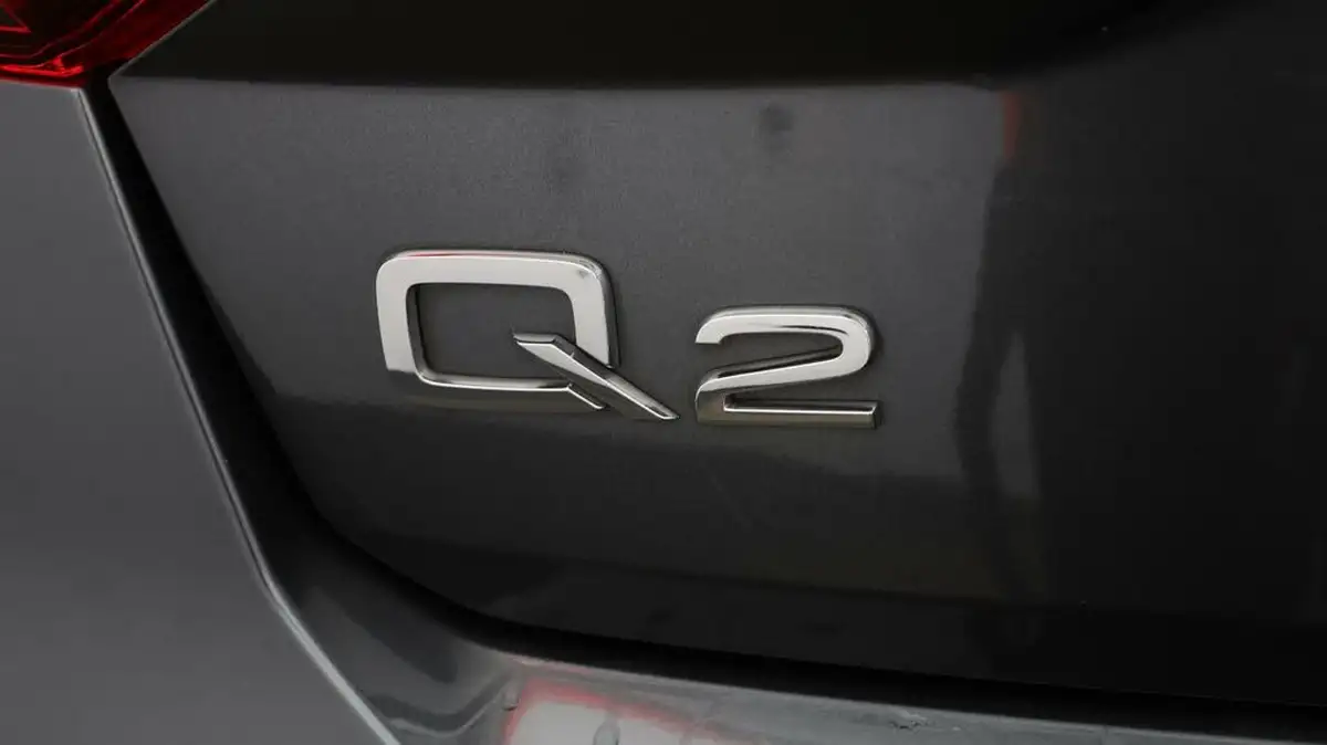 2019-audi-q2-16-30-tdi-s-line-big-19
