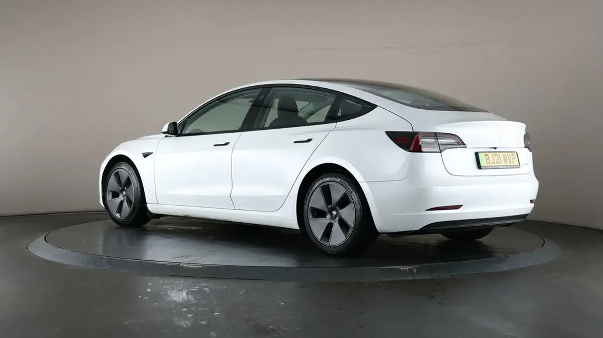 2021-tesla-model-3-e-long-range-4x4-big-65