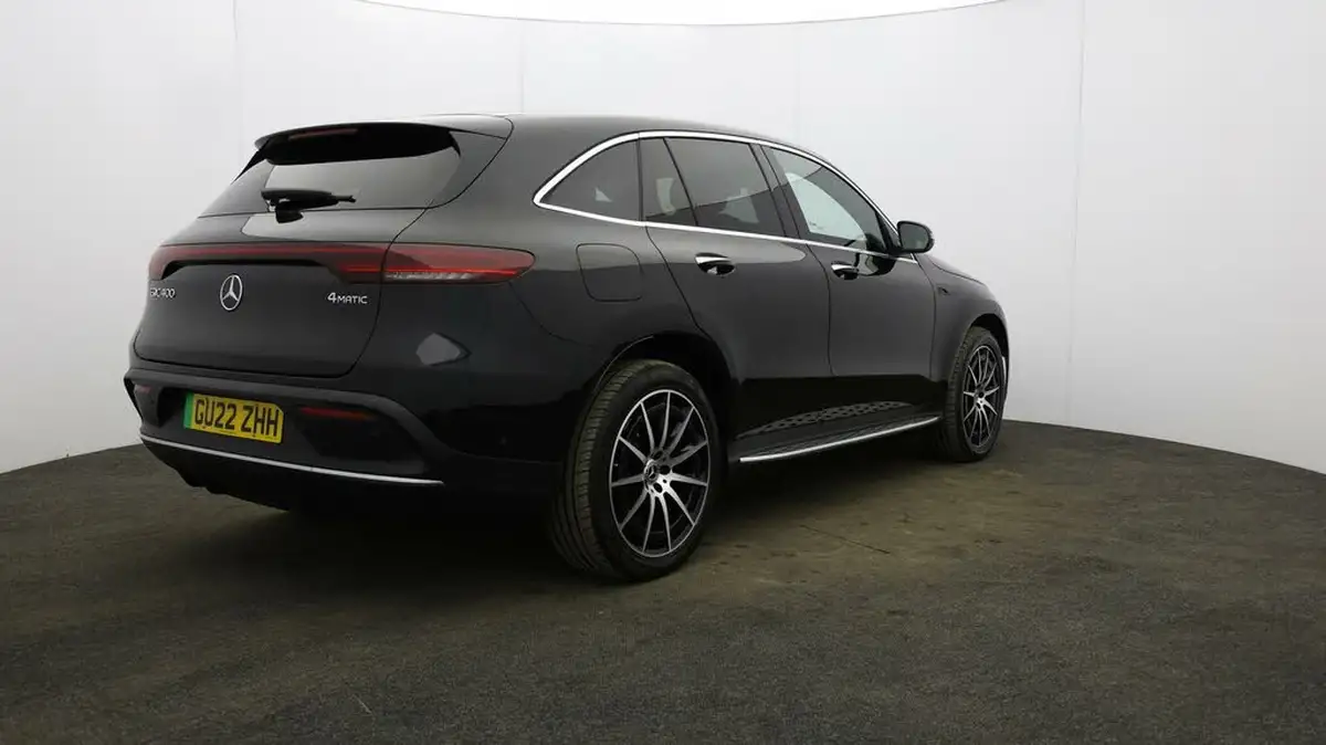 2022-mercedes-benz-eqc-e-eqc-400-amg-line-big-54
