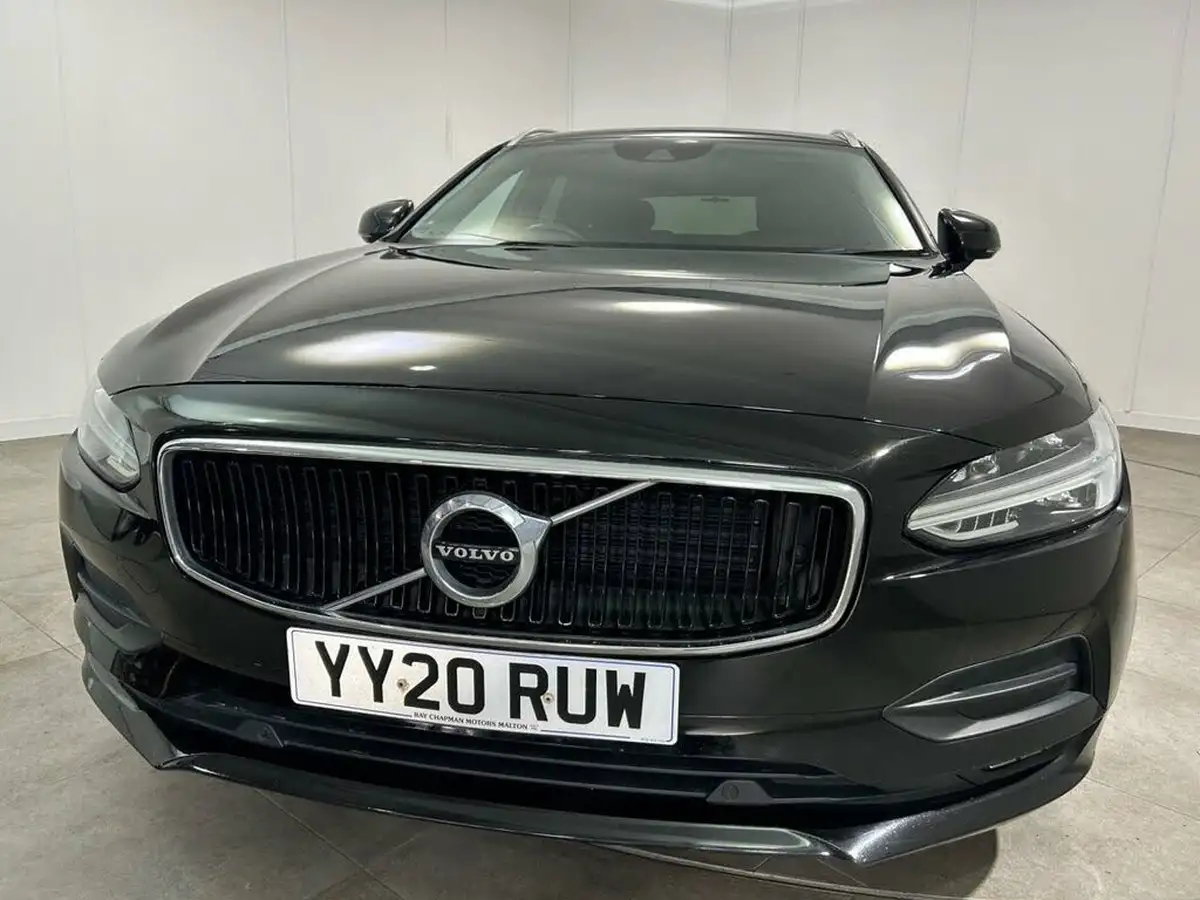2020-volvo-v90-20-t4-momentum-plus-big-9