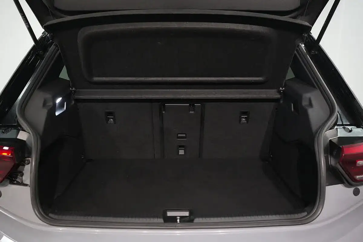 2021-volkswagen-id3-e-family-145ps-big-10