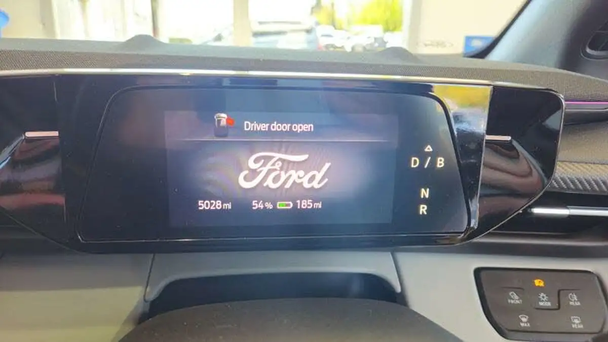 2024-ford-capri-e-premium-286ps-77kwh-extended-big-21