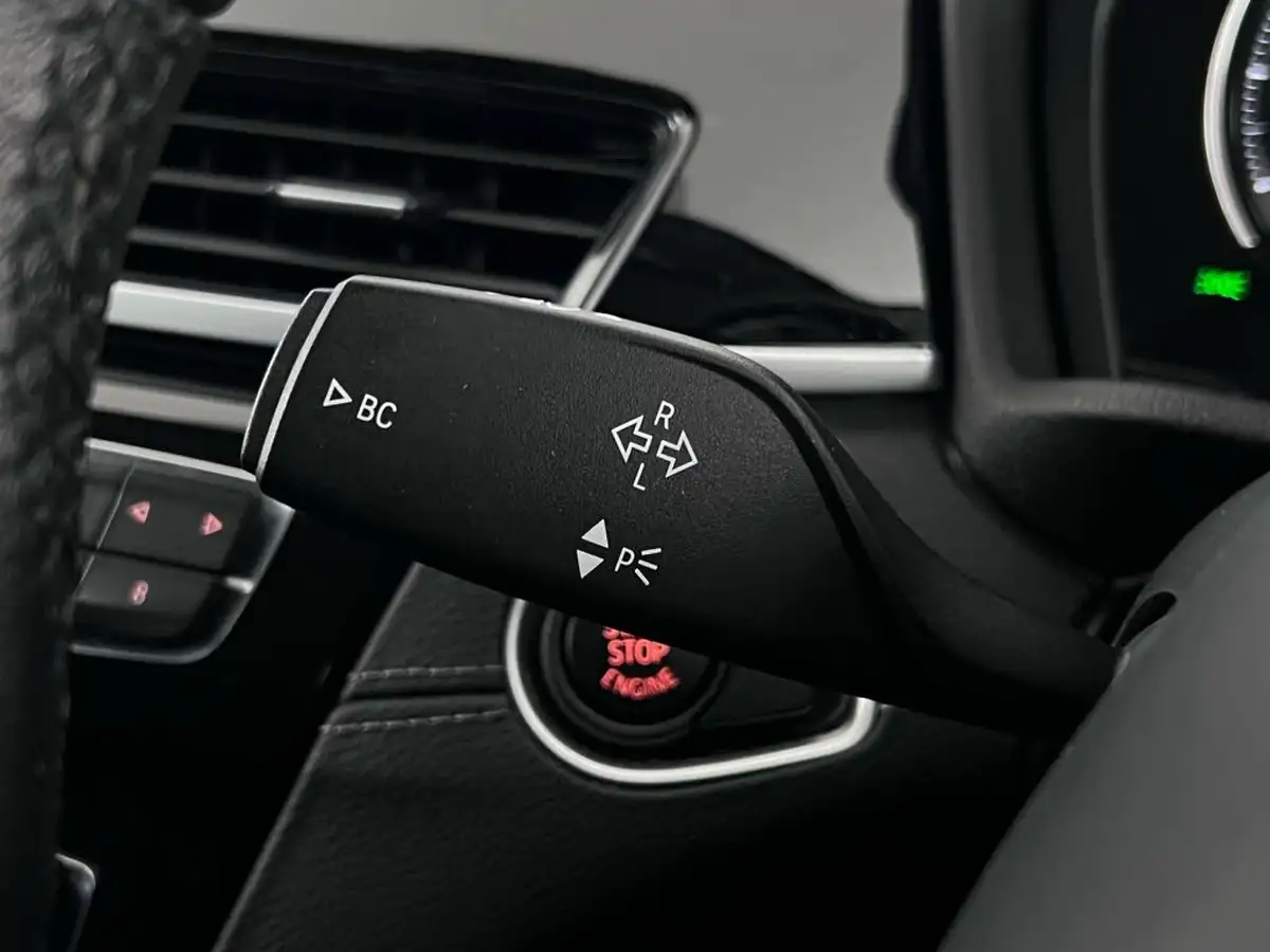 2020-bmw-x1-20-sdrive-20i-xline-big-20