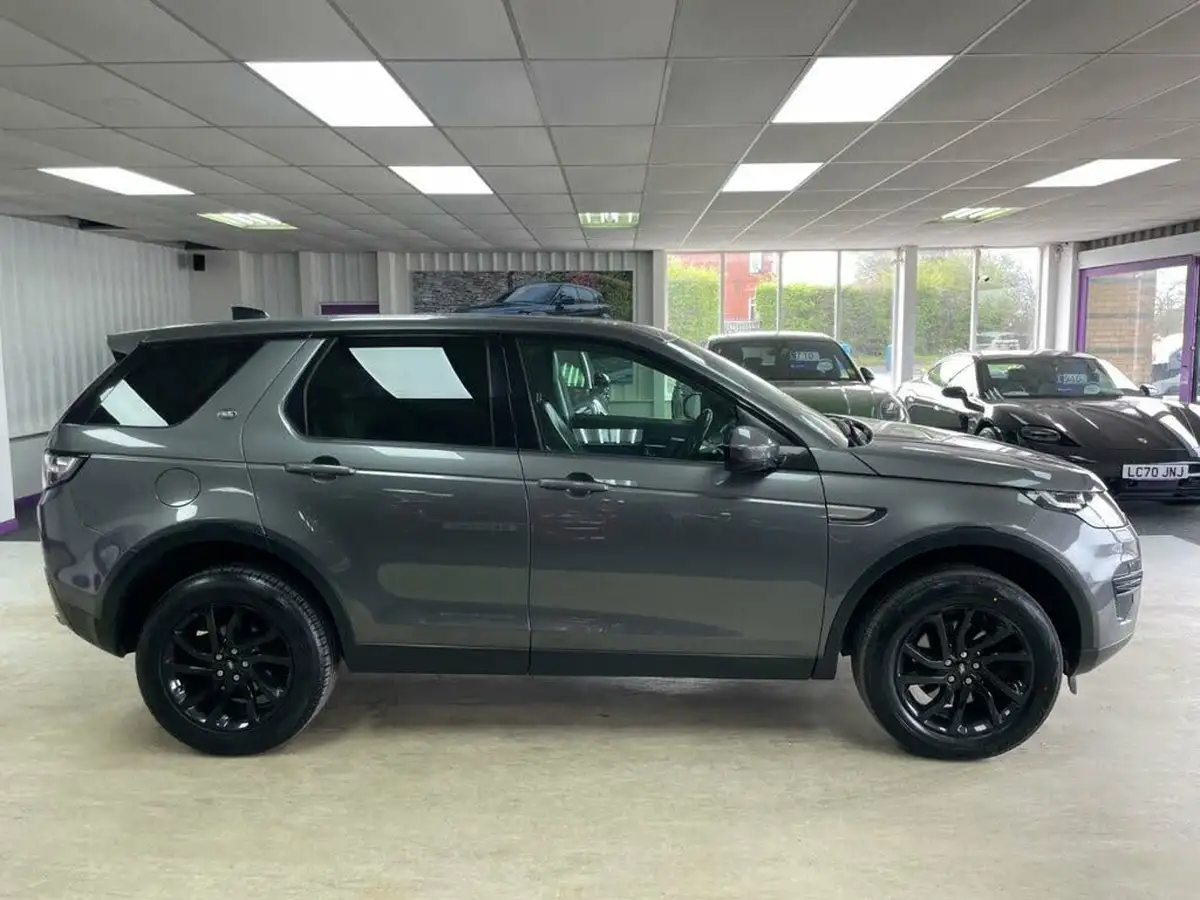 2018-land-rover-discovery-sport-20td4-se-182ps-big-7