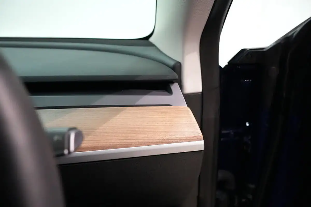 2021-tesla-model-3-e-long-range-4x4-big-36