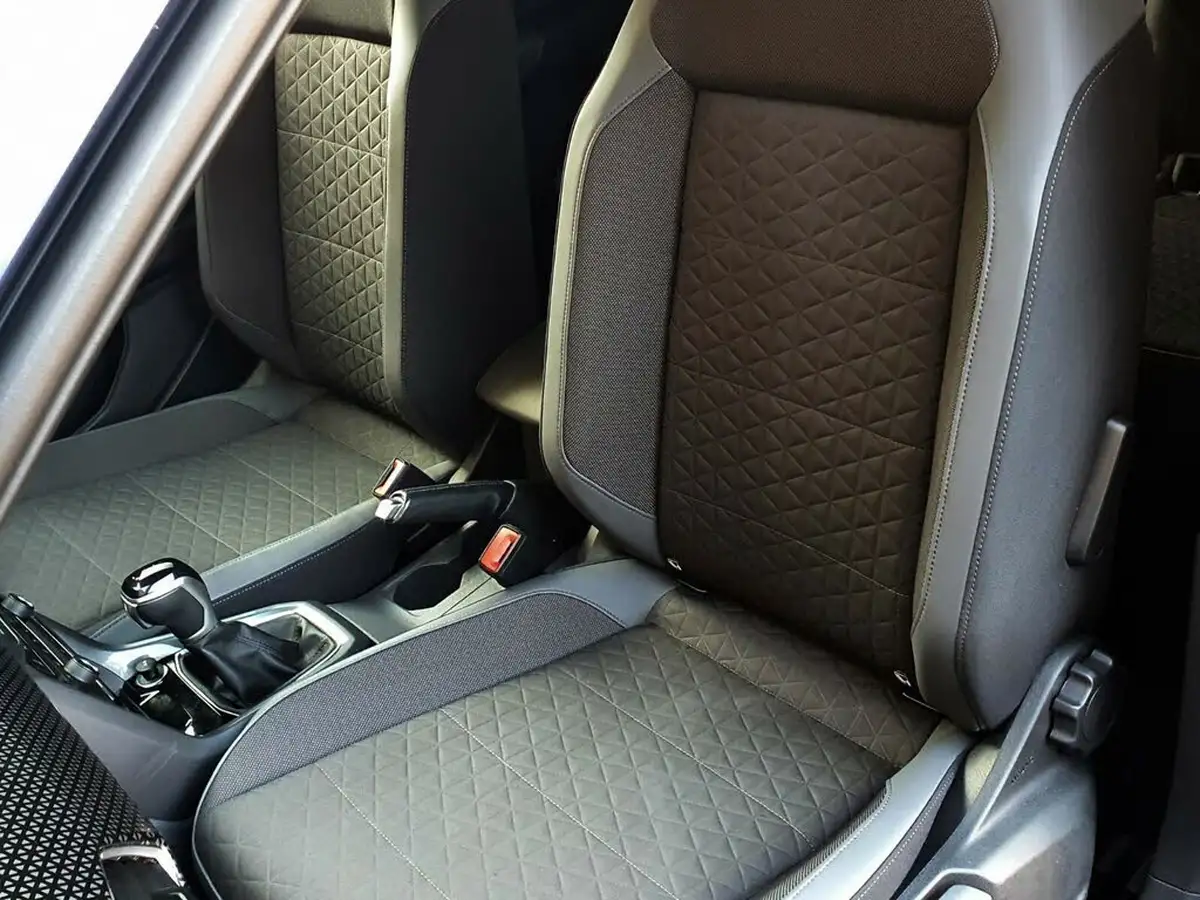 2019-volkswagen-t-cross-10-tsi-sel-dsg-big-8