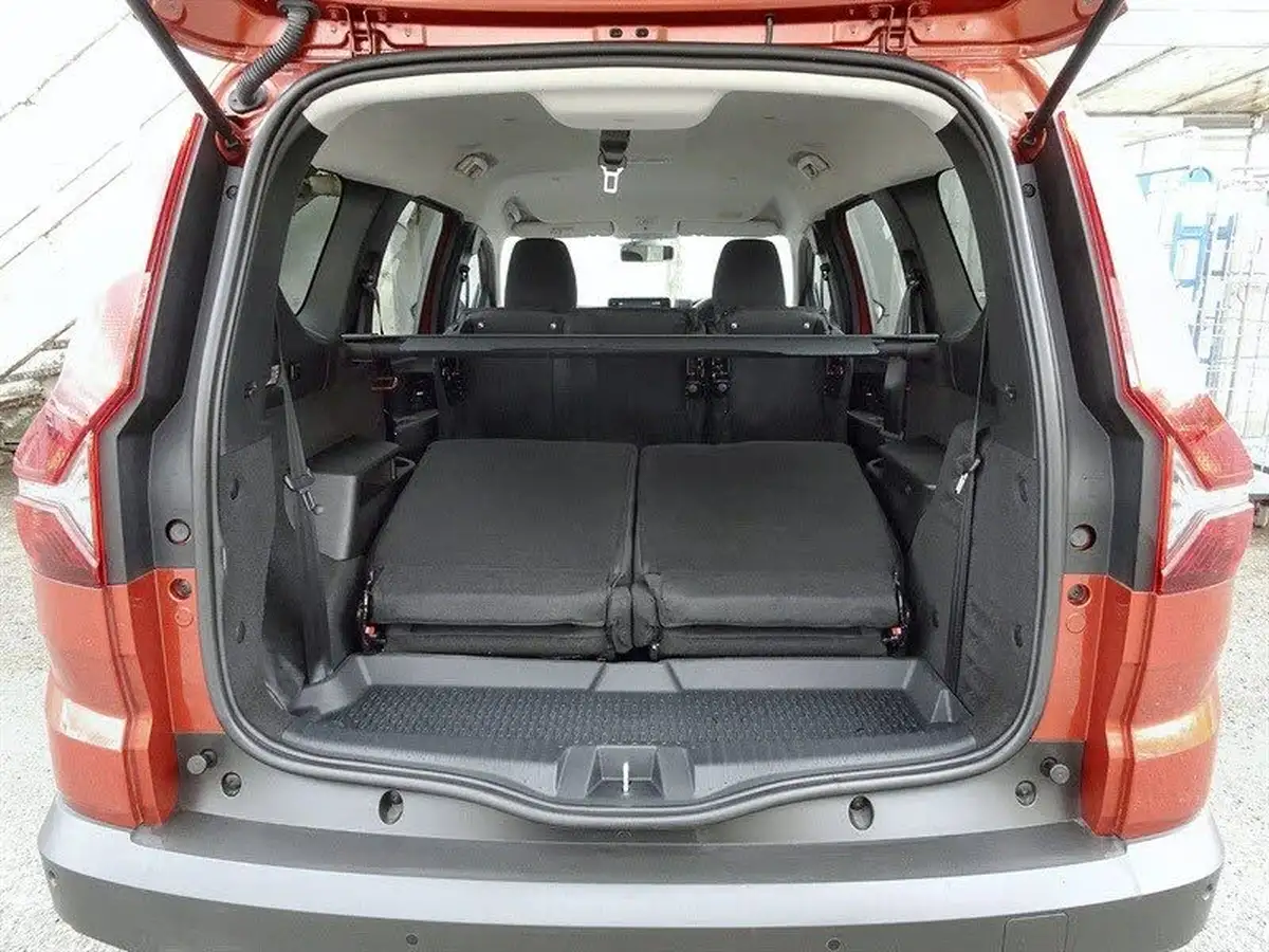2022-dacia-jogger-10-tce-extreme-se-big-16