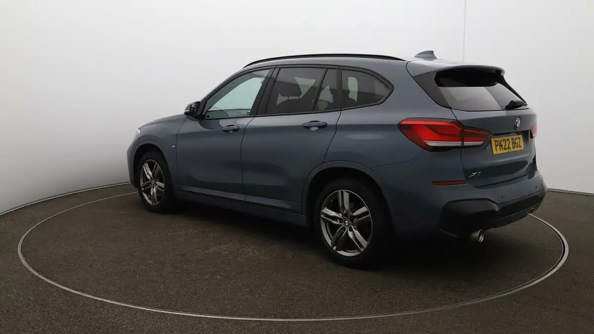 2021-bmw-x1-15-sdrive18i-m-sport-tech-pack-ii-dct-big-55