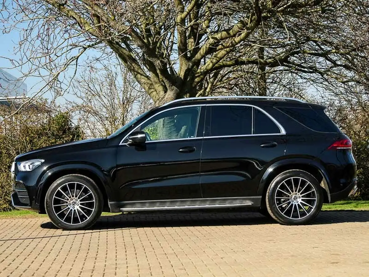 2023-mercedes-benz-gle-class-29d-gle400d-amg-line-premium-big-3