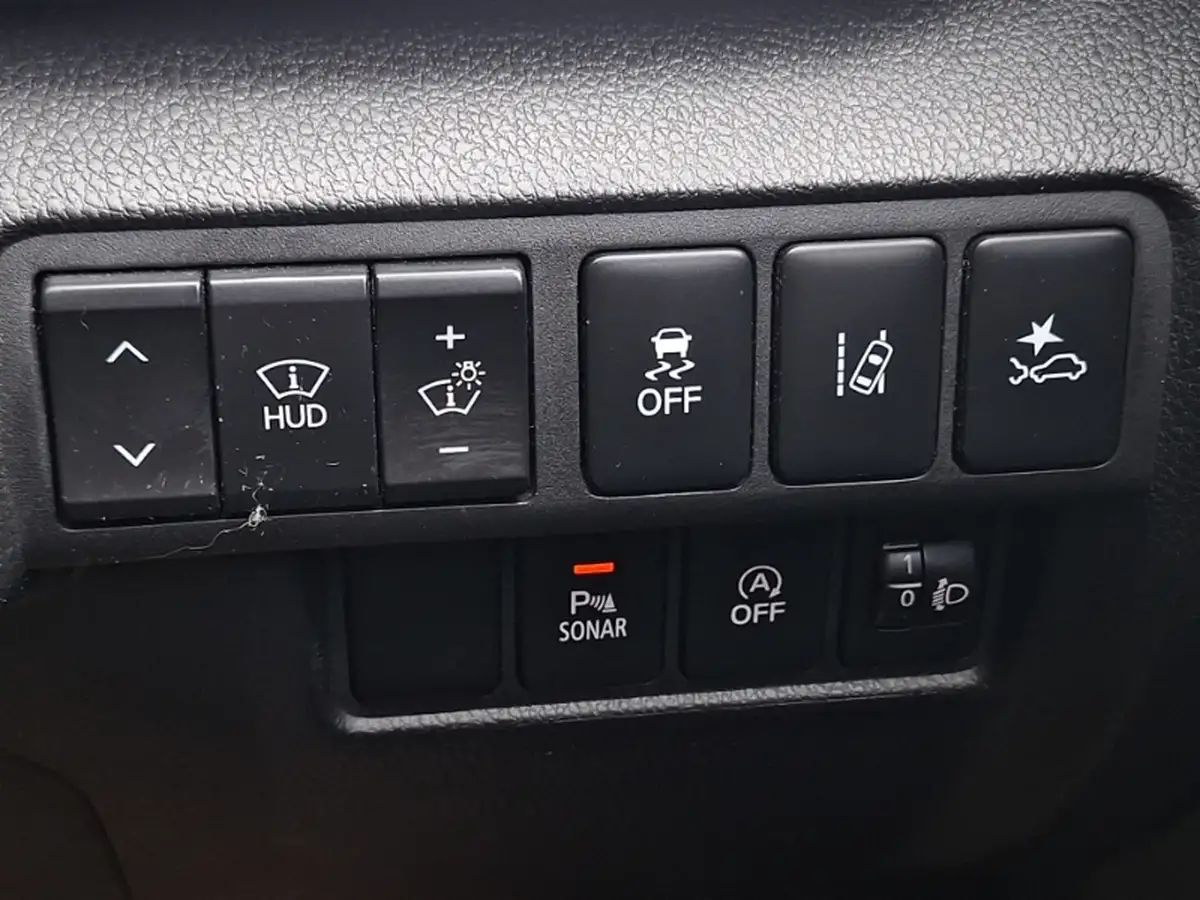 2023-nissan-x-trail-15-e-power-acenta-premium-213ps-7-seat-e-4orce-big-13
