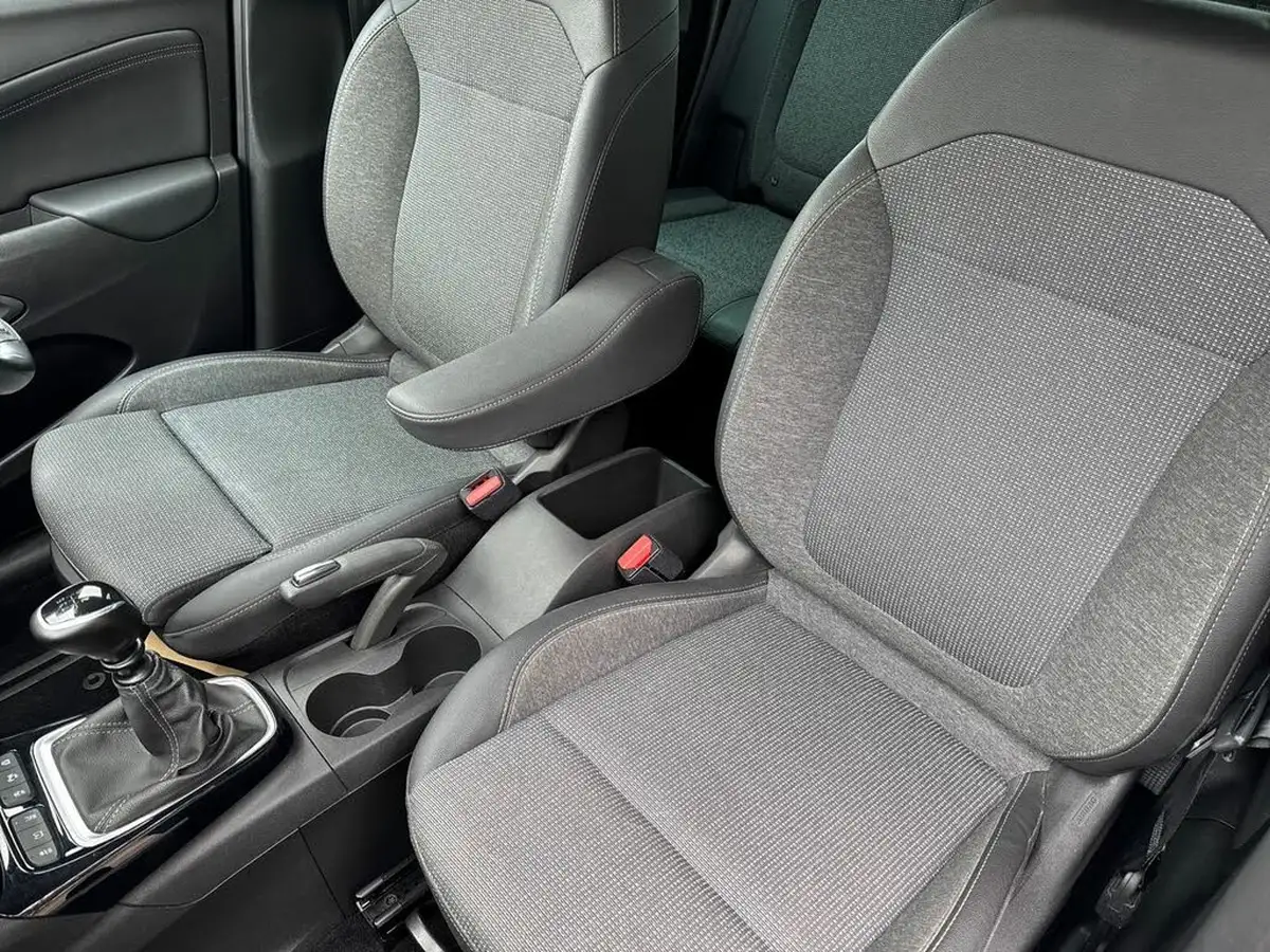 2022-vauxhall-crossland-12-elite-edition-130ps-big-27
