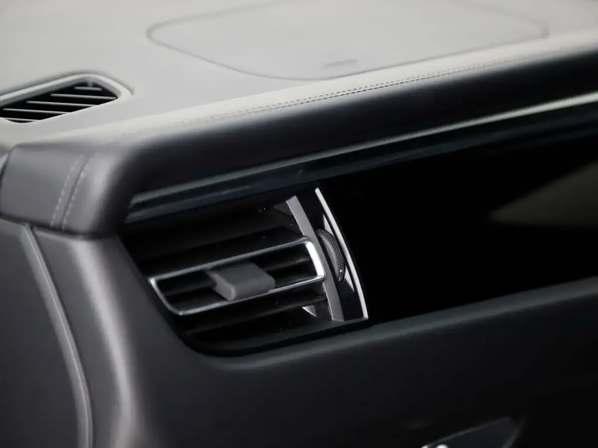 2024-porsche-macan-29-v6-s-big-34