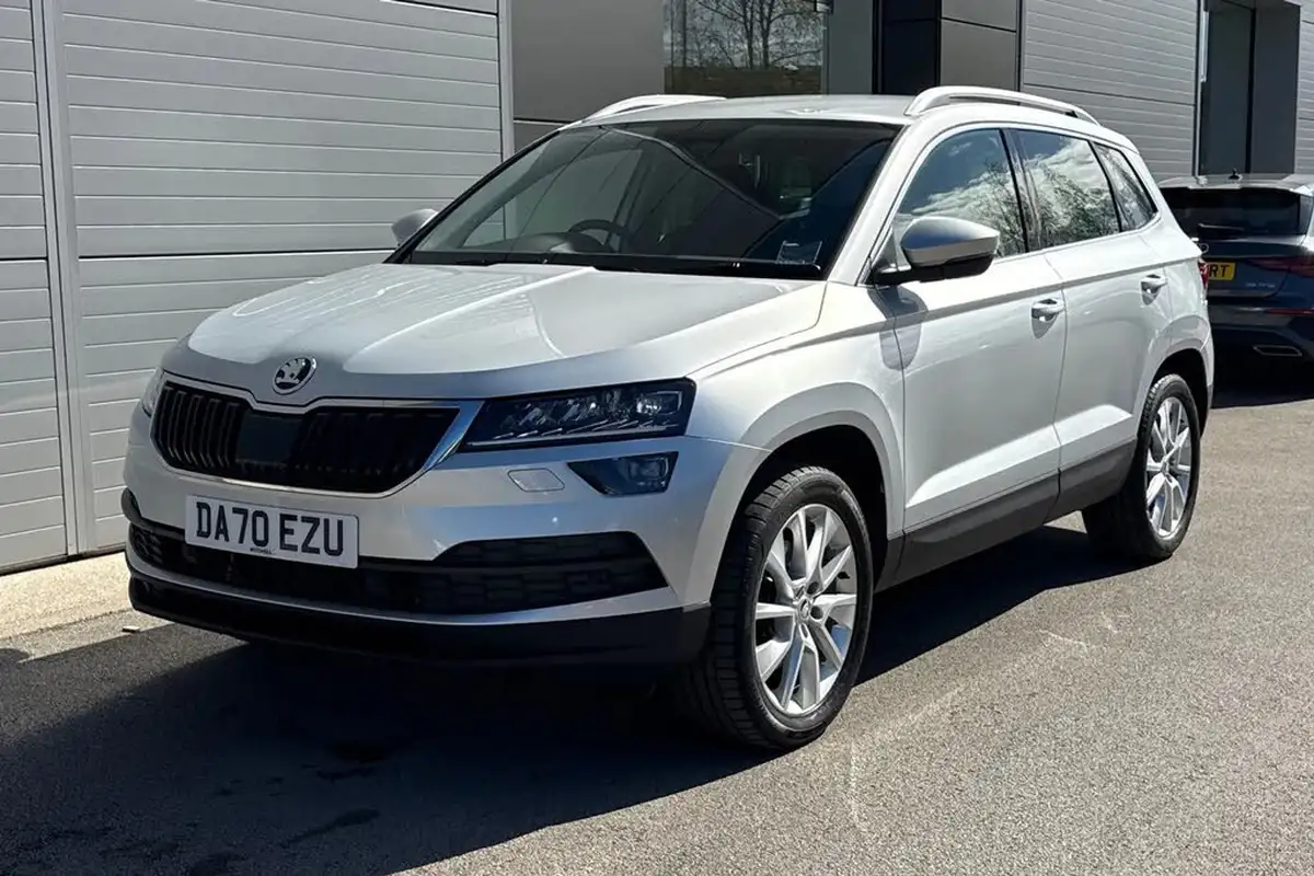 2020-skoda-karoq-20tdi-se-l-150ps-4x4-dsg-big-31