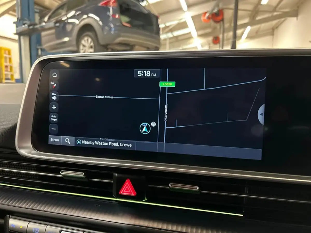 2024-hyundai-ioniq-6-e-premium-228ps-single-rwd-big-28